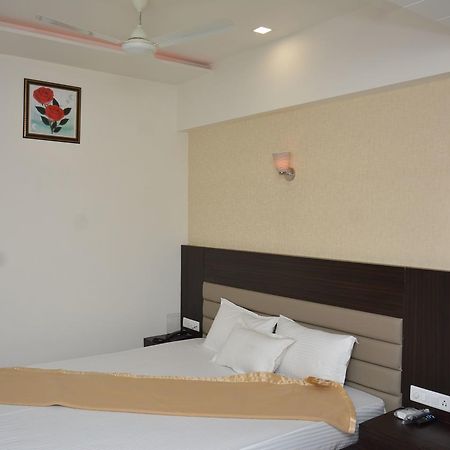 Rājula Hotel Darshan מראה חיצוני תמונה