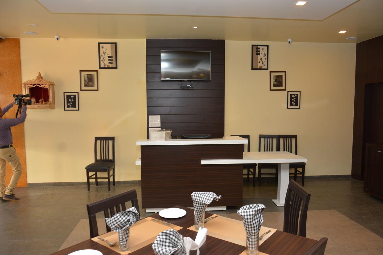 Rājula Hotel Darshan מראה חיצוני תמונה
